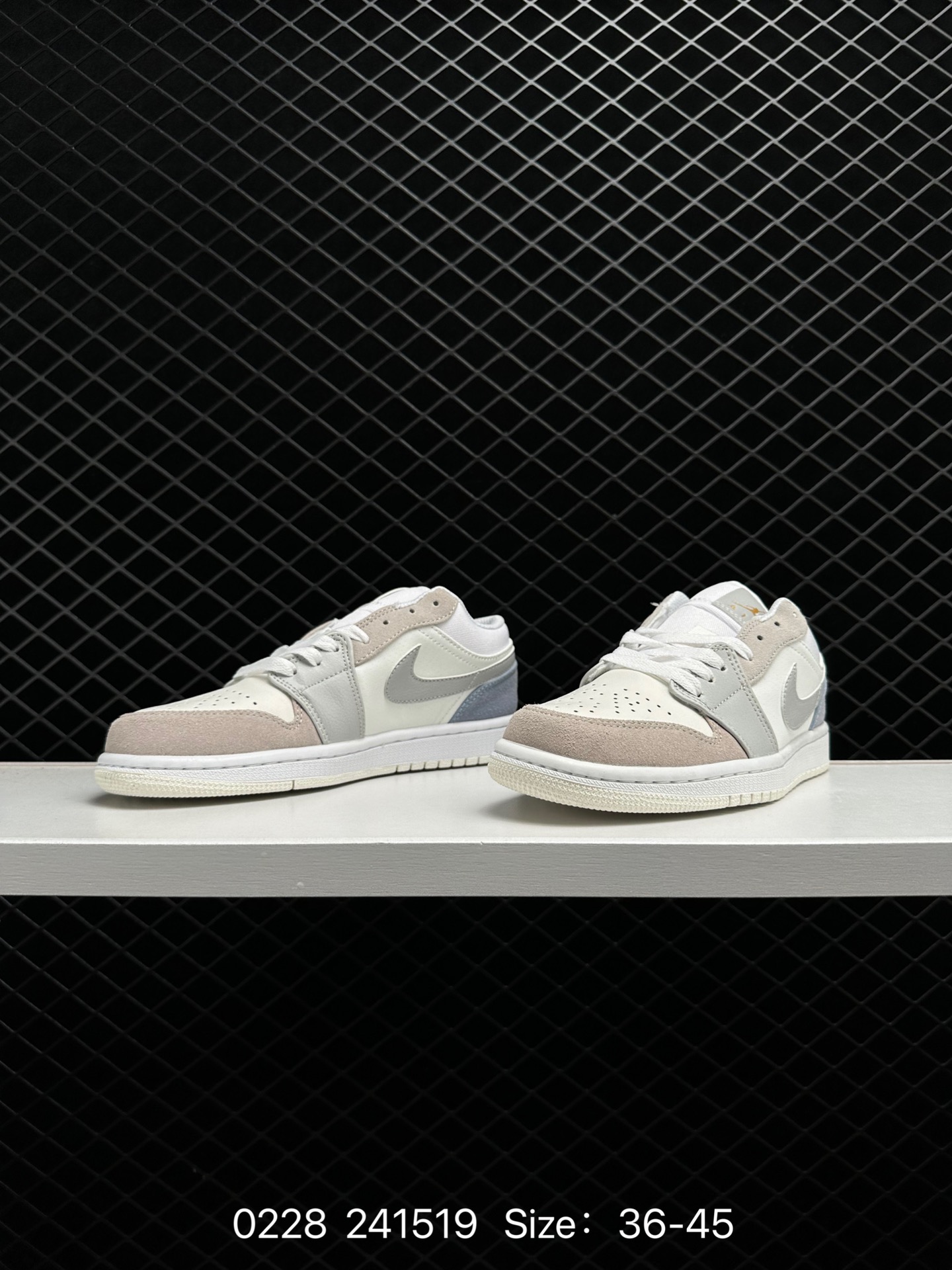 Air Jordan 1 Low AJ1